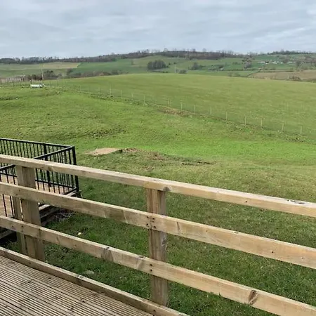 Apartman Farm Caravan On Working Farm Dacre