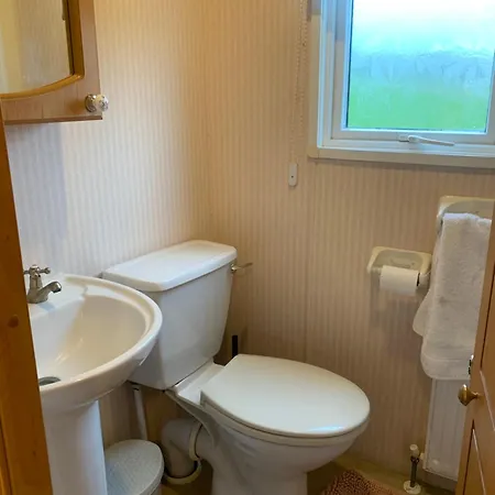 Farm Caravan On Working Farm * Dacre