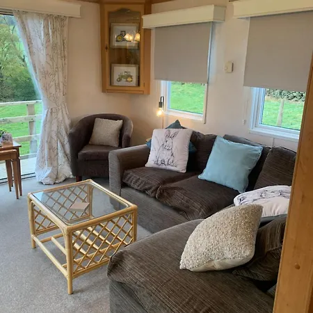 Apartman Farm Caravan On Working Farm *